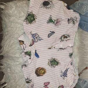 Women's Pink Printed Pajama Shorts with Playful Motifs